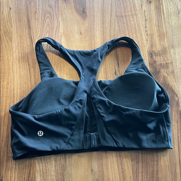 Lululemon Invigorate Bra with Clasp
*High Support B/C Cup size 12 - Picture 3 of 4
